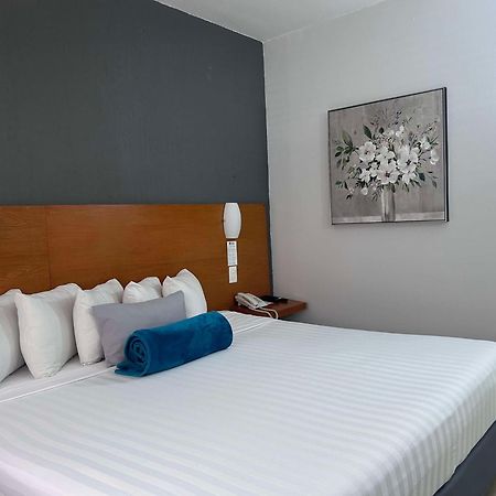 Hotel Gran Minatitlan Plaza Buitenkant foto