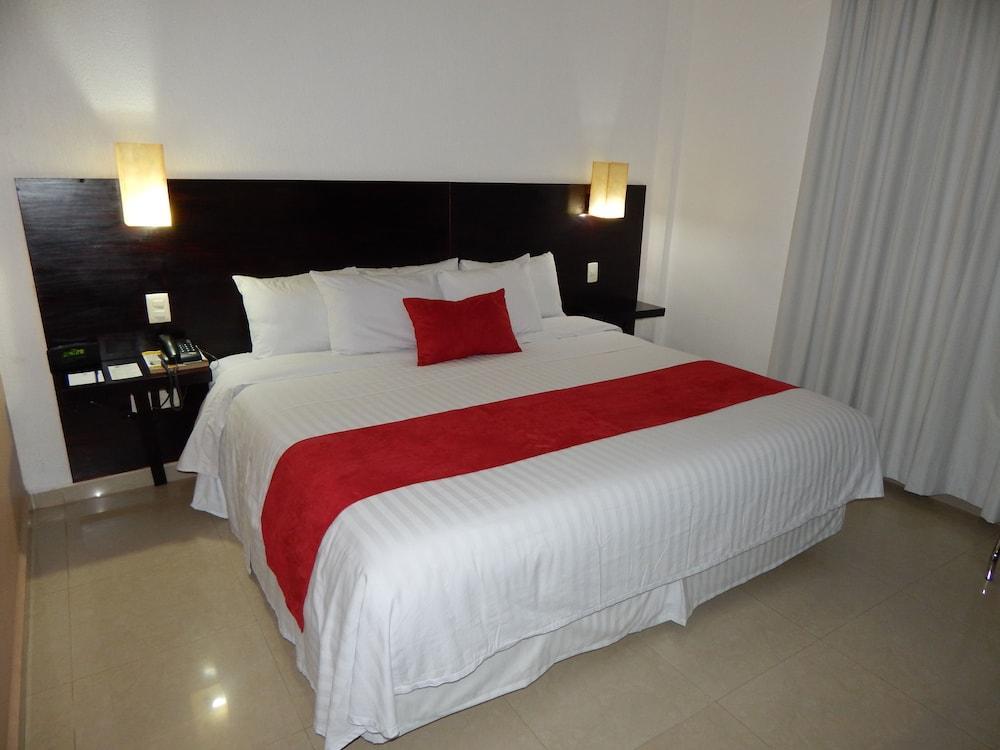 Hotel Gran Minatitlan Plaza Buitenkant foto