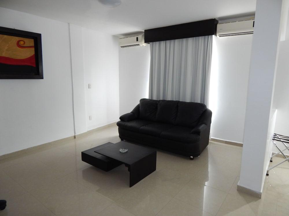 Hotel Gran Minatitlan Plaza Buitenkant foto