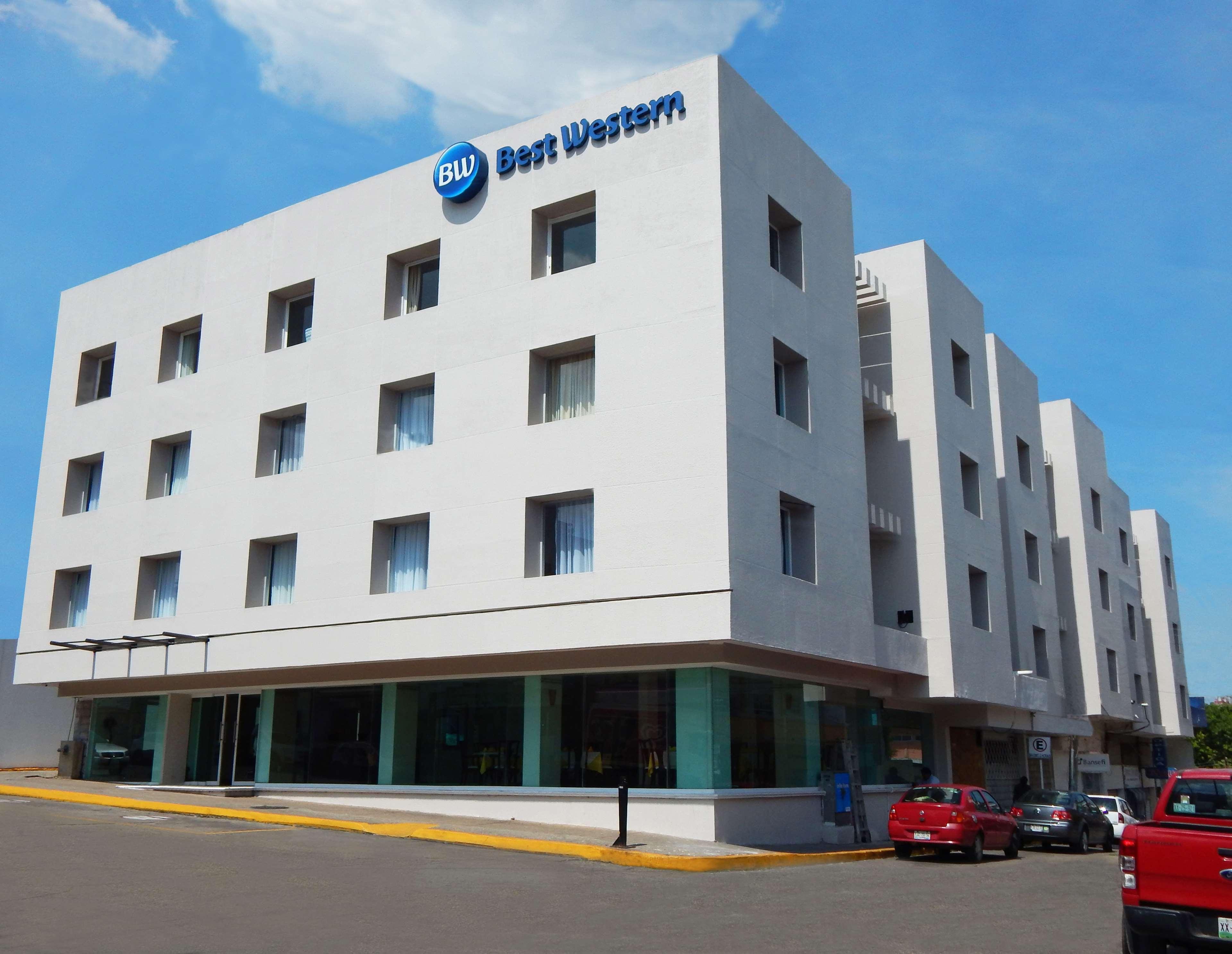 Hotel Gran Minatitlan Plaza Buitenkant foto