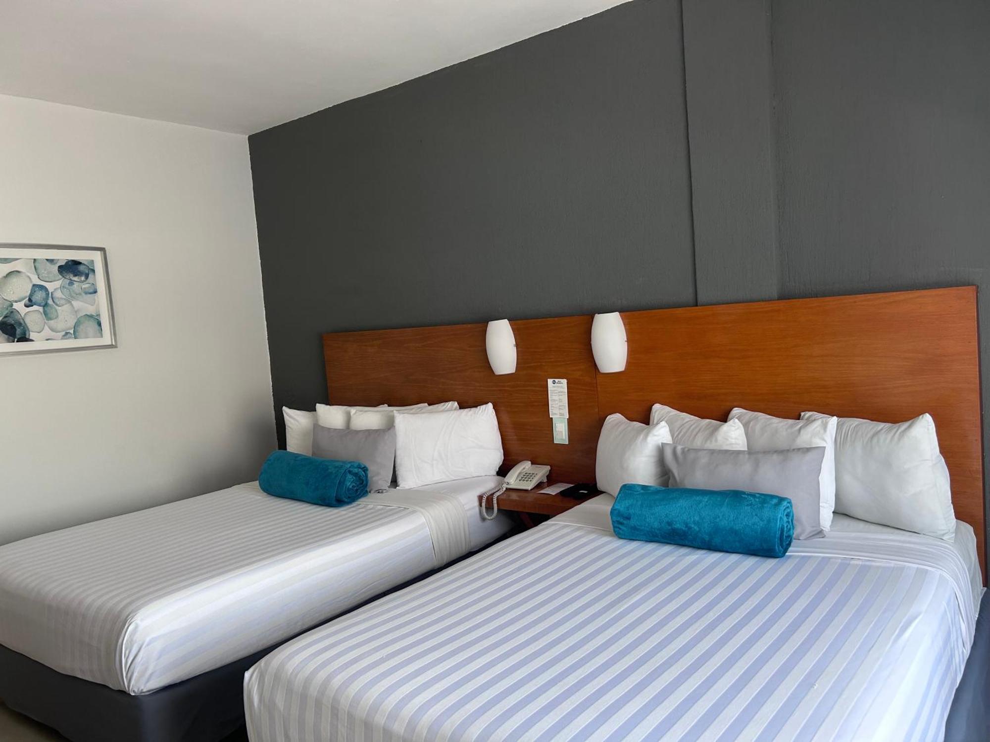 Hotel Gran Minatitlan Plaza Buitenkant foto