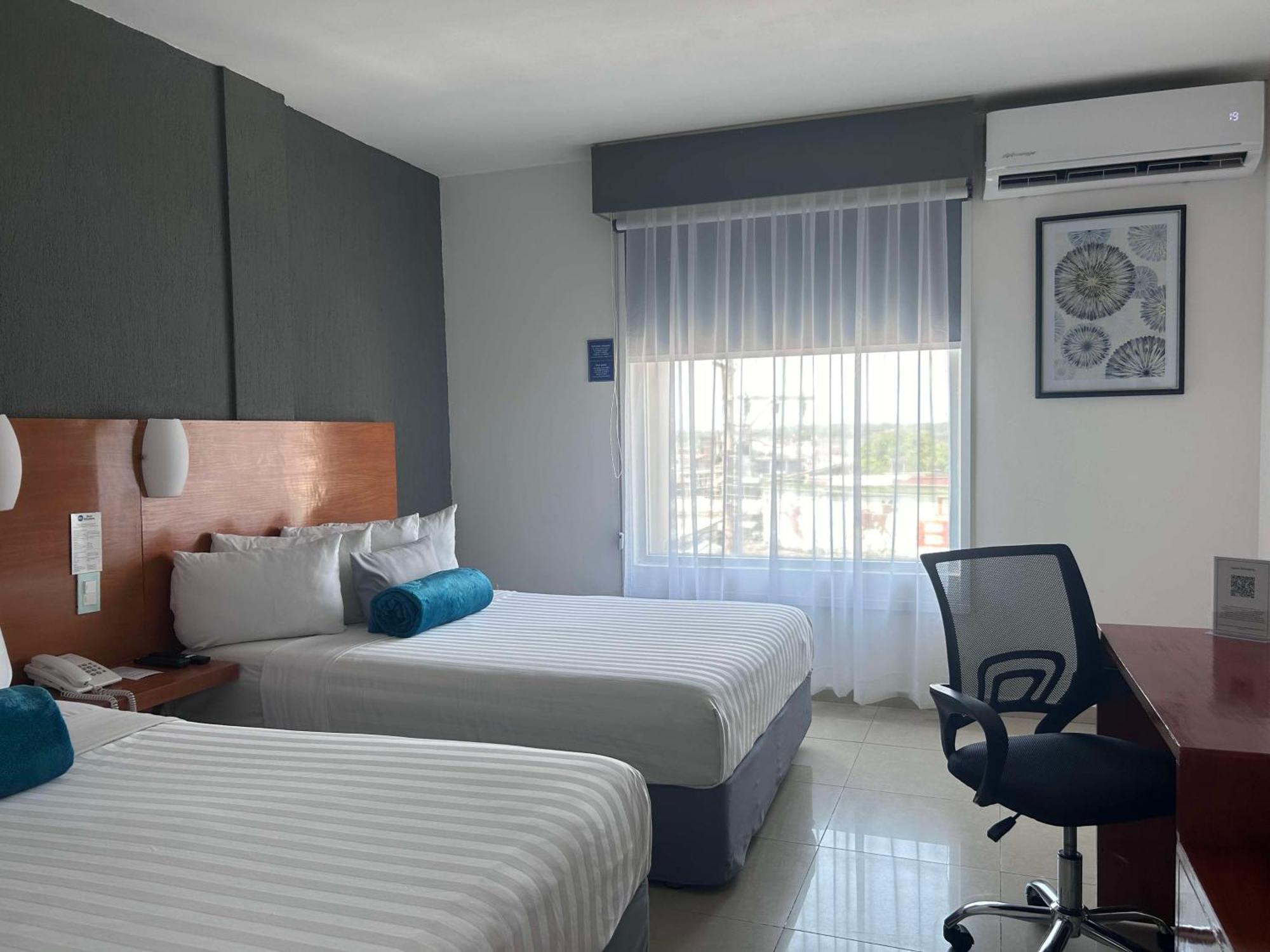 Hotel Gran Minatitlan Plaza Buitenkant foto